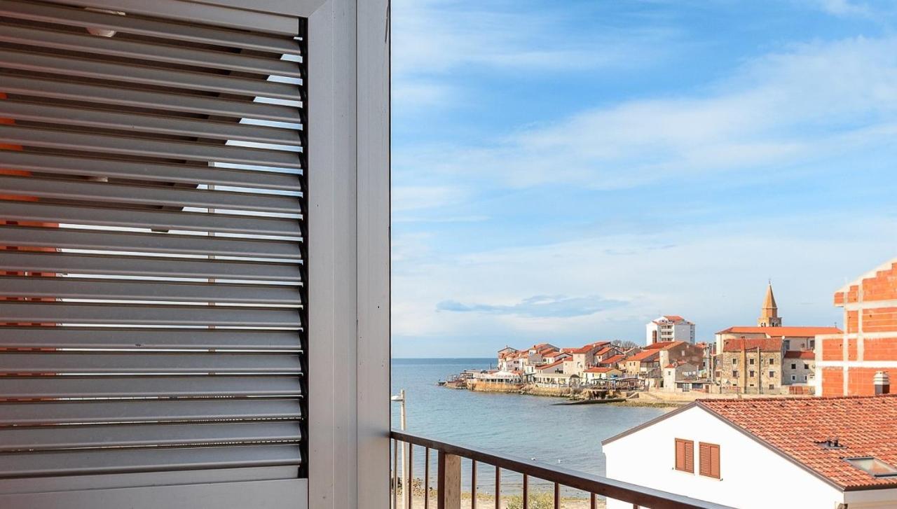 Apartment Ares 14 - Umag Center Экстерьер фото